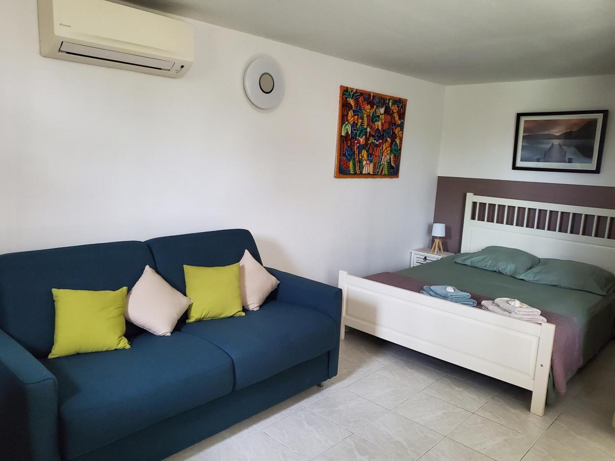 Jolie Studio En Rez De Jardin A L'Estaque Mourepiane Марсилия Екстериор снимка