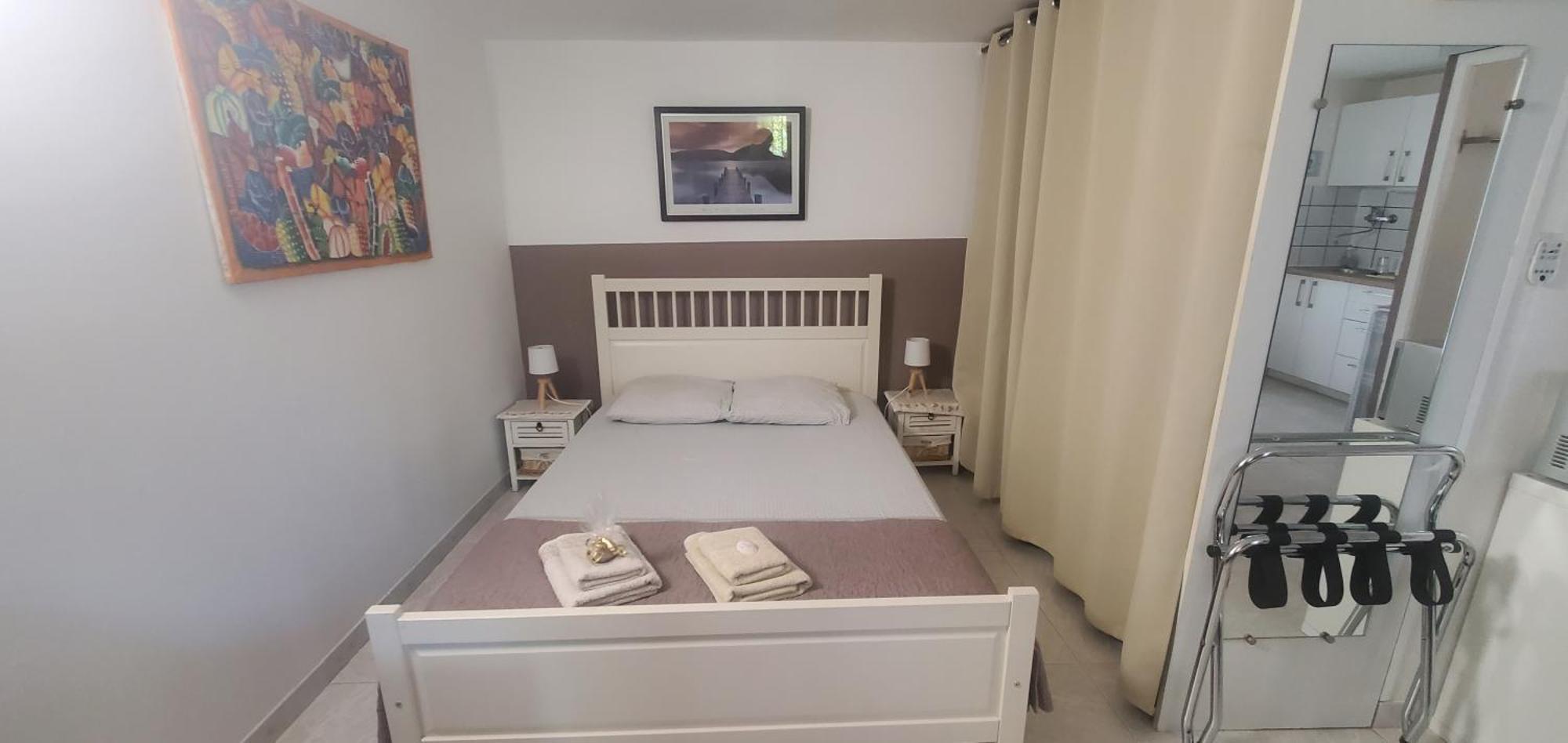 Jolie Studio En Rez De Jardin A L'Estaque Mourepiane Марсилия Екстериор снимка